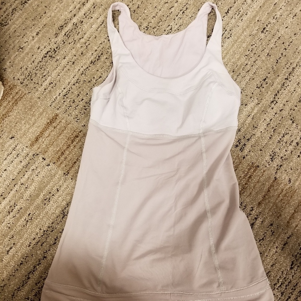 Lululemon tank